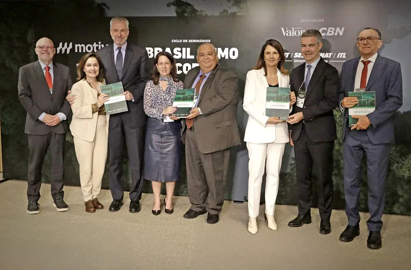 Adesão de membros na Coalizão para a Descarbonização dos Transportes
